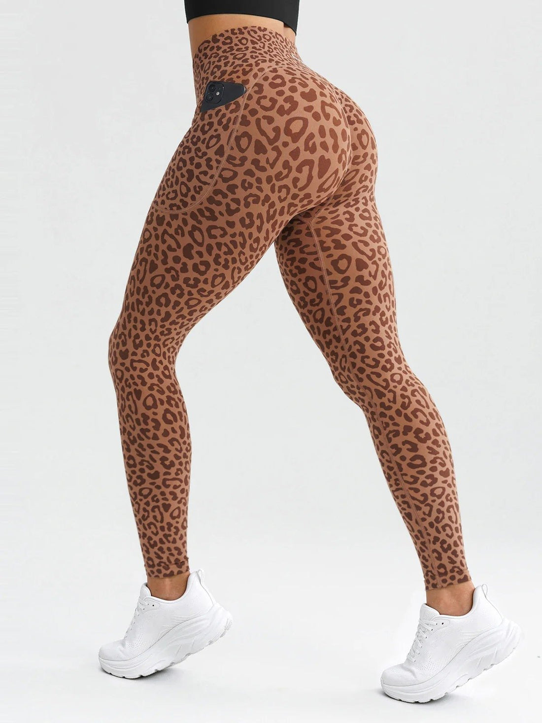Leggings levanta pompis leopardo café de espalda